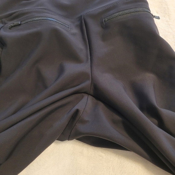 ATHLETA Stellar Crop Black‎ Women's Athletic Exercise Jogger Pants Size MT - Picture 8 of 15
